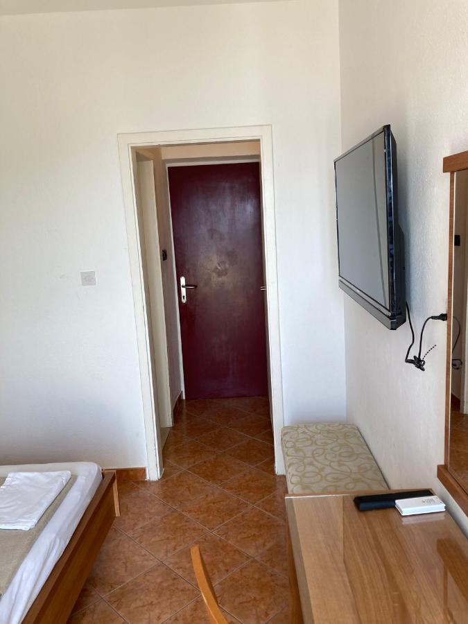 Rooms Vinka Tudor Hvar Town Exterior photo